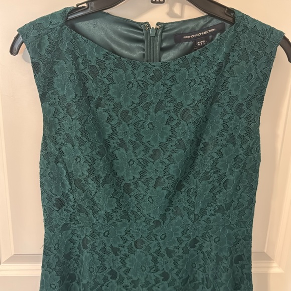 French Connection 👗 - Picture 2 of 9